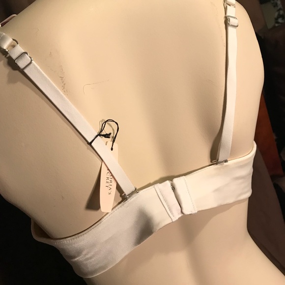 WHITE VICTORIA SECRET BRA 36B - Picture 2 of 2